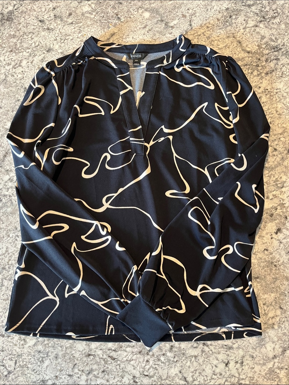 RW&CO. Long Sleeve Blouse Black and Cream Size Medium